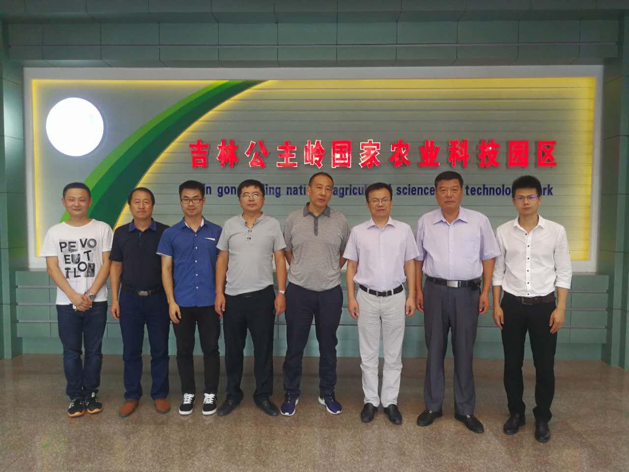 壹号娱乐 - NG大舞台,有梦你就来
