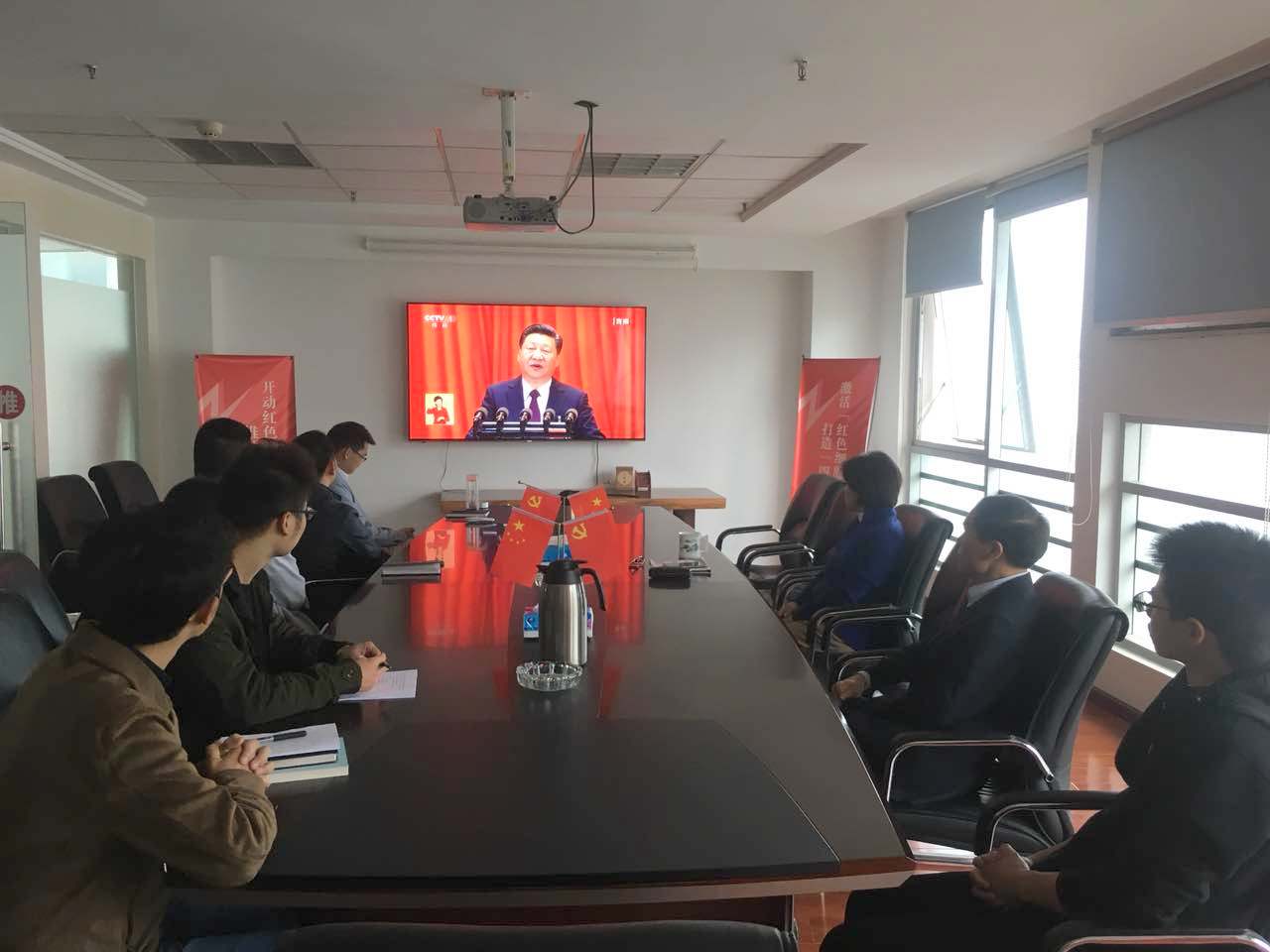 壹号娱乐 - NG大舞台,有梦你就来