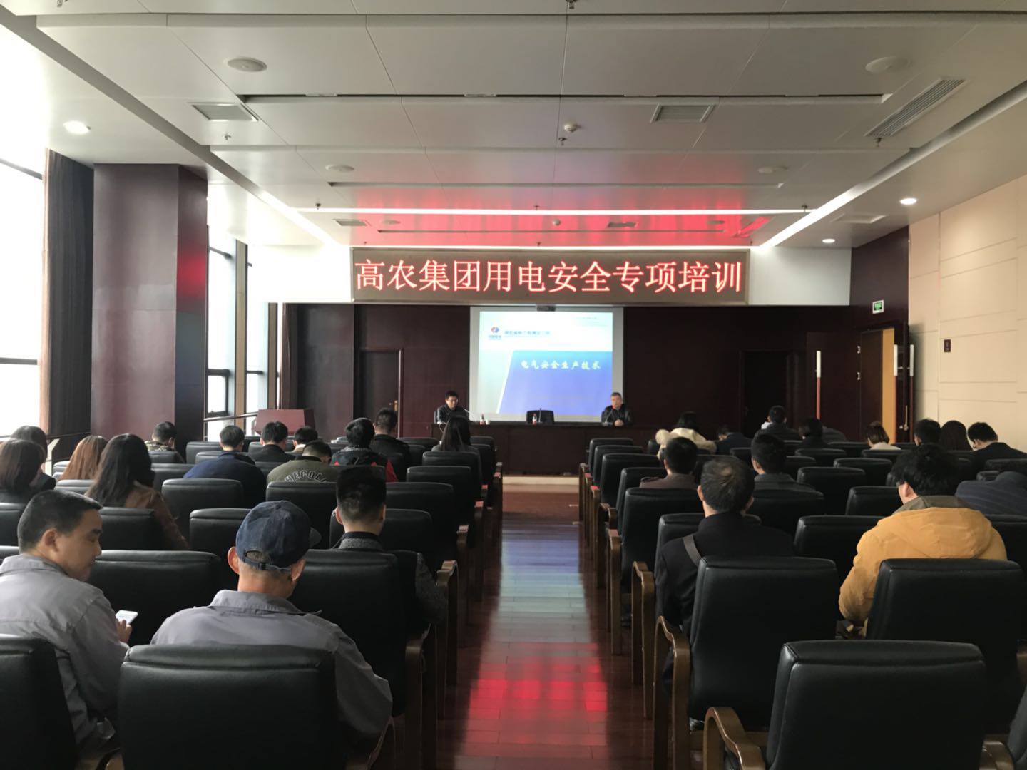 壹号娱乐 - NG大舞台,有梦你就来